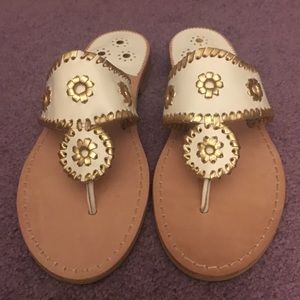 BRAND NEW! Jack Rogers Nantucket Gold sandals